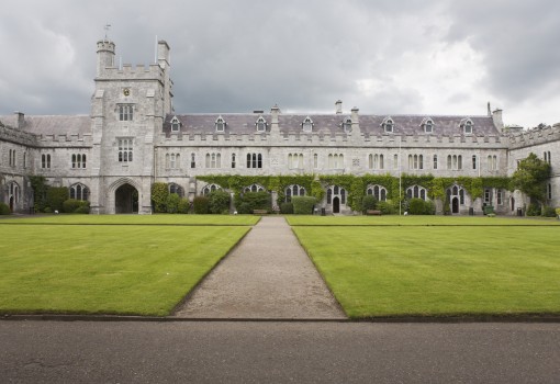 UniHealth: Real-Time Diagnosis, Detection and Reporting of Infections