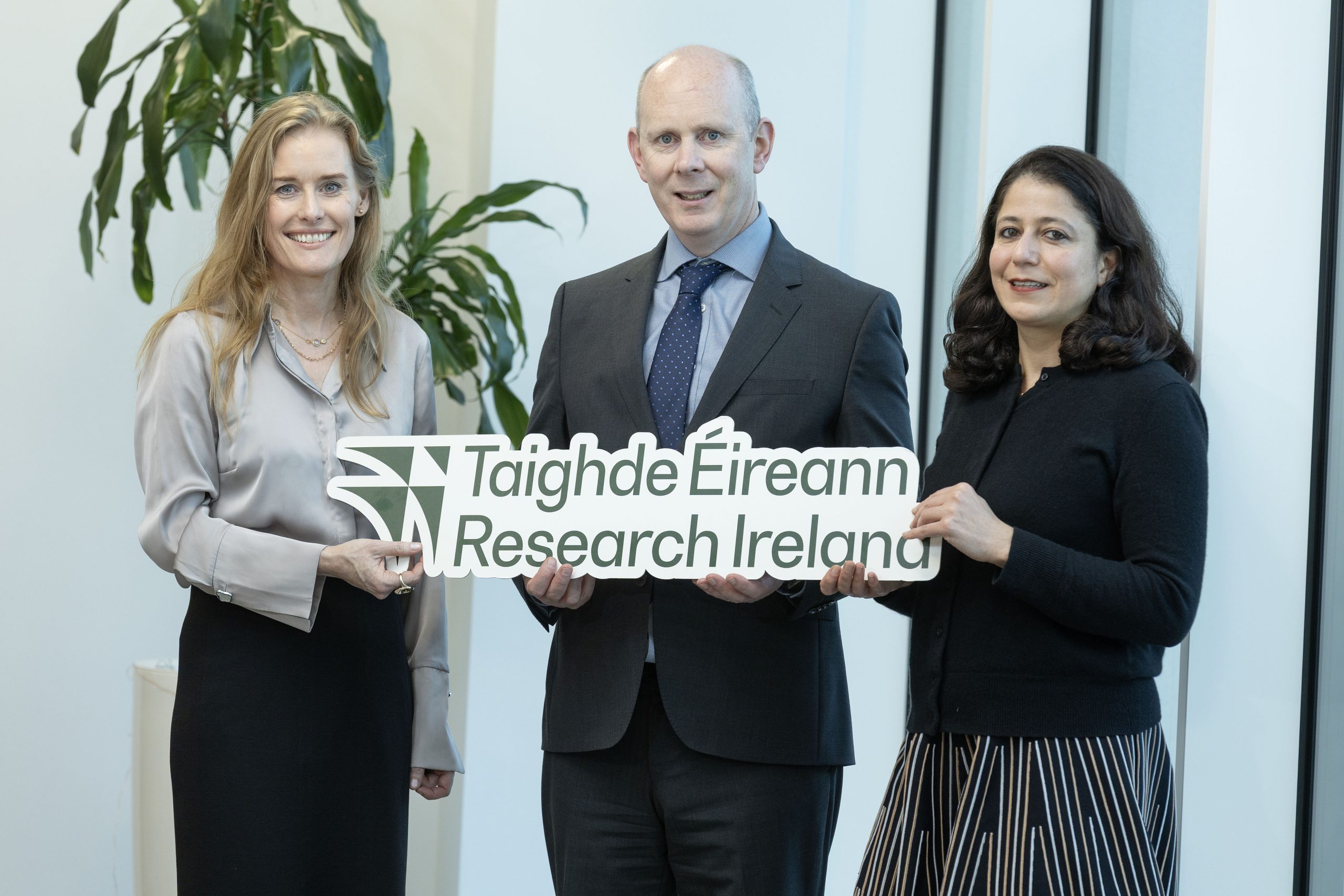 Left-right: Dr Stephanie O'Keeffe, CEO Cuan; Dr Diarmuid O'Brien, CEO Research Ireland; and COALESCE awardee, Prof. Roja Fazaeli, School of Law, University of Galway.