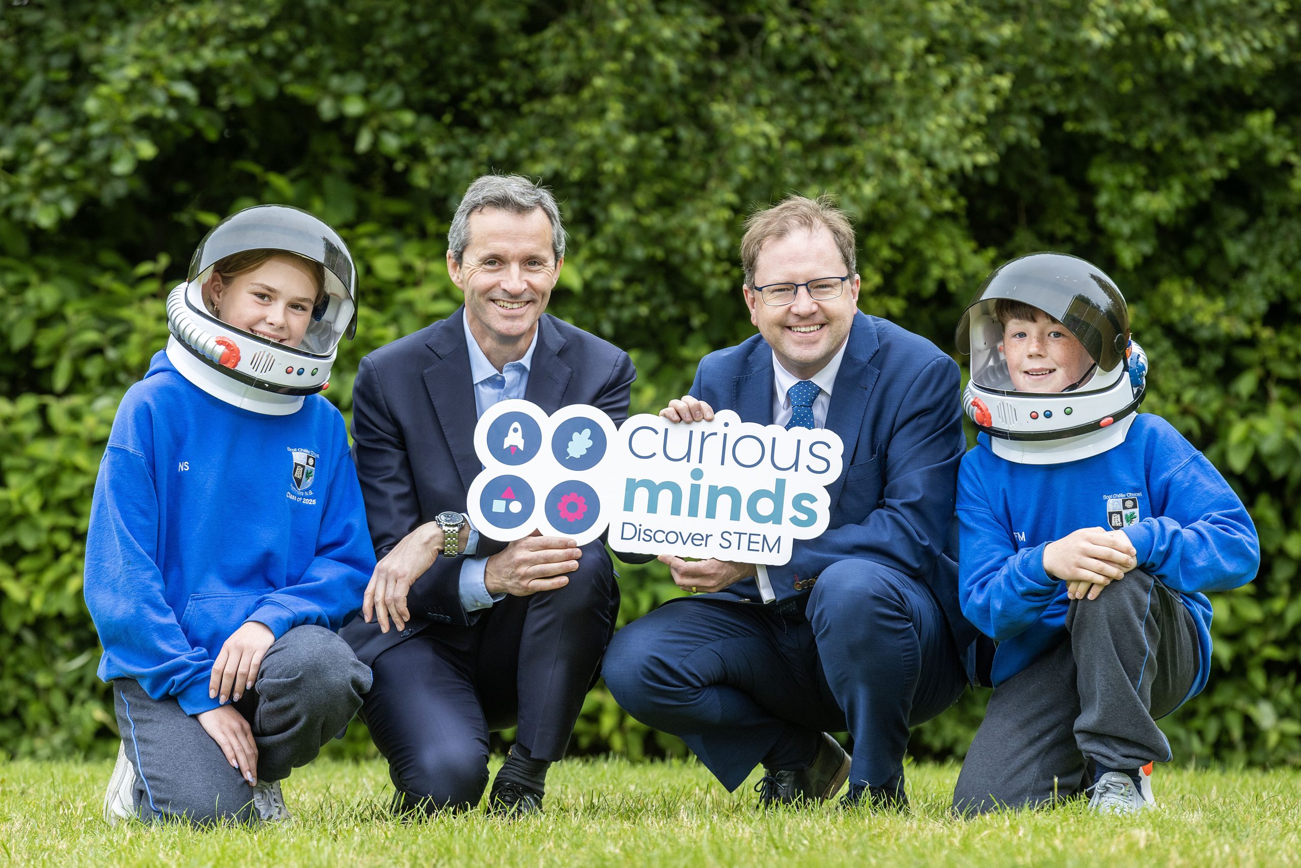Pictured at Rathmore National School, Naas, Co. Kildare were (left-right): Nina, Minister James Lawless TD, Fionn and Dr Ciarán Seoighe, Deputy CEO, Research Ireland.
